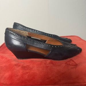 Vintage Navy Blue Peep Toe heels